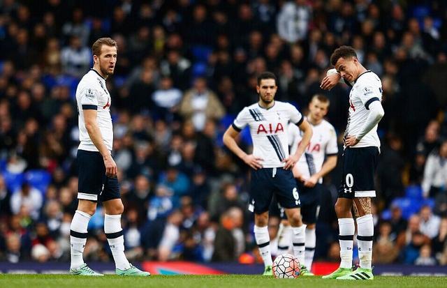 英女超开赛前11天下课！官方：莱斯特城女足主帅米凯尔及助教离任