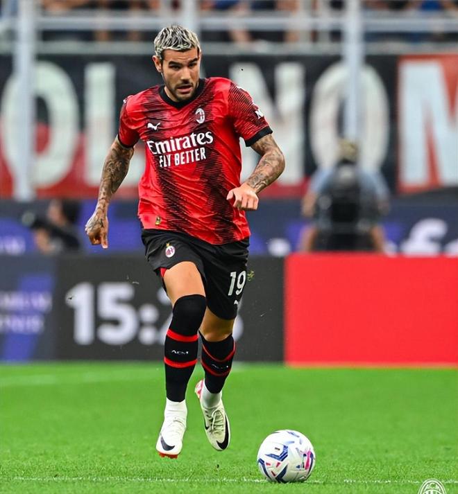 [NBA]天赋对决 文班亚马强起隔扣霍姆格伦