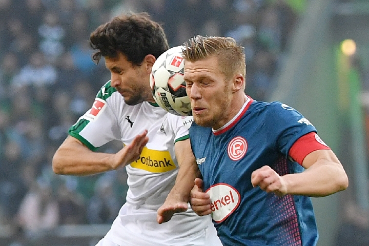 杨瀚森赛季防守最靠谱一战？关键时刻他仍被弃用