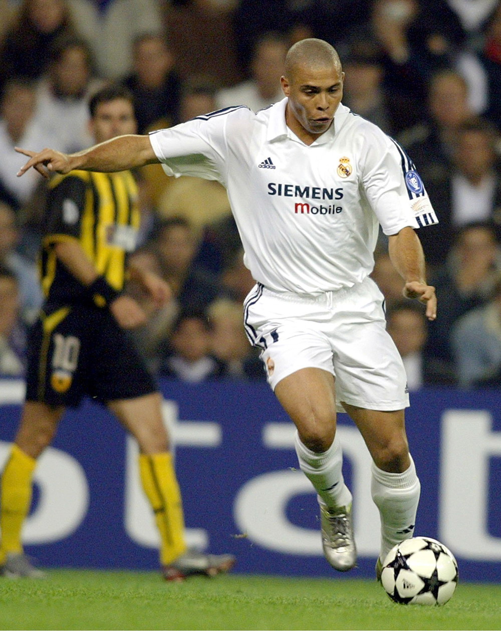 法尔克：热刺后卫武什科维奇被推荐给拜仁，拜仁