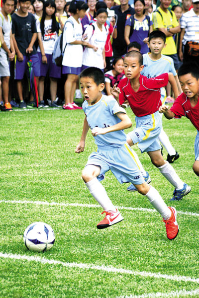 CBA第12轮最佳阵容：王哲林11中10率上海升第一 辽篮双核入选